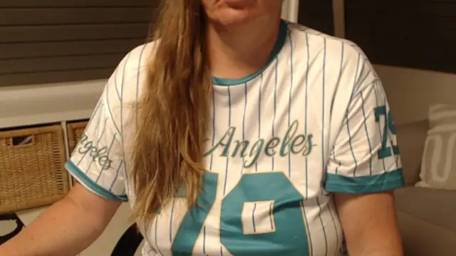 KimMitchelli online show from 05/07/26, 04:29