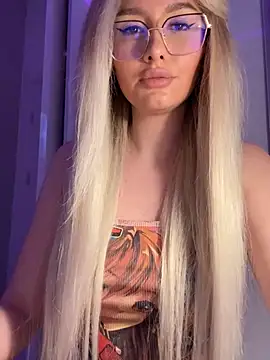 mollyxxx online show from 12/14/24, 06:35