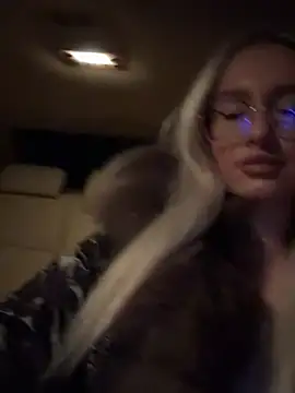 mollyxxx online show from 12/15/24, 02:30