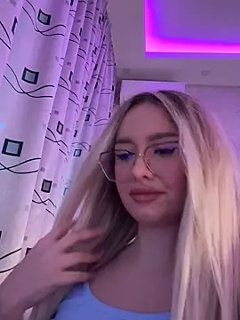 mollyxxx online show from 01/10/25, 07:04