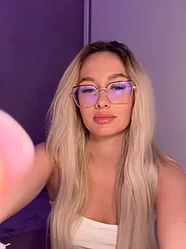 mollyxxx online show from 09/30/25, 01:54