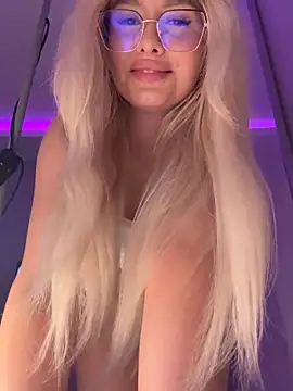 mollyxxx online show from 10/11/25, 01:49