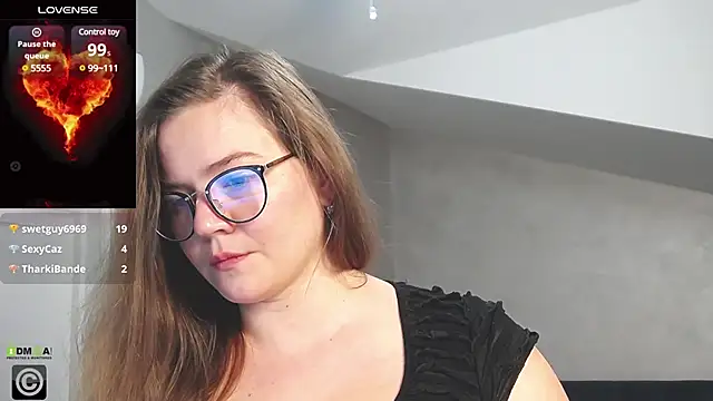 KellyKleine online show from 02/26/25, 08:15