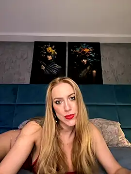 RockQueen A online show from 10/23/25, 04:12