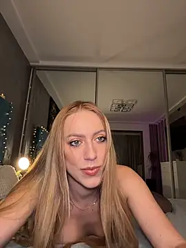 Snapshot of RockQueen_A chatting on 01/11/26, 05:12 RockQueen A online show from 01/11/26, 05:12