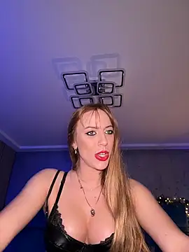 Snapshot of RockQueen_A chatting on 04/11/26, 04:06 RockQueen A online show from 04/11/26, 04:06