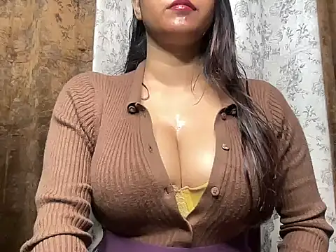 Snapshot of Khusthubhisha chatting on 12/28/24, 04:41 Khusthubhisha online show from 12/28/24, 04:41