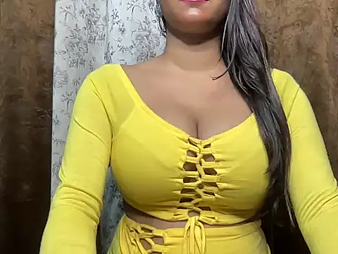 Snapshot of Khusthubhisha chatting on 02/19/25, 01:06 Khusthubhisha online show from 02/19/25, 01:06