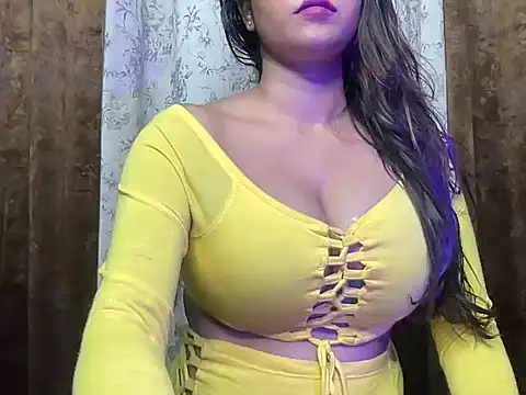 Snapshot of Khusthubhisha chatting on 03/08/25, 05:11 Khusthubhisha online show from 03/08/25, 05:11