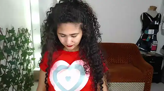 Snapshot of Petite_schoolgirlx chatting on 02/08/25, 02:58 Petite schoolgirlx online show from 02/08/25, 02:58