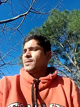 SunnyleoneBG online show from 12/04/24, 03:48