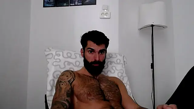 Verycutex online show from 11/21/25, 10:47