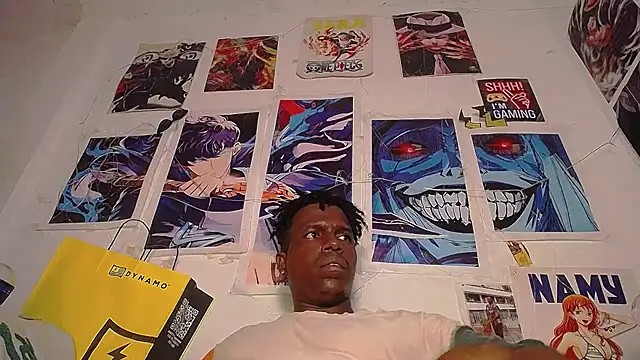 Snapshot of BlackRunning chatting on 12/14/25, 03:56 BlackRunning online show from 12/14/25, 03:56