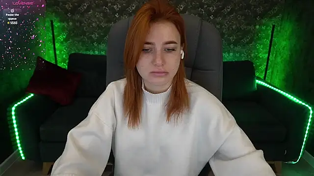 EmilyFoxxi online show from 01/03/25, 09:36