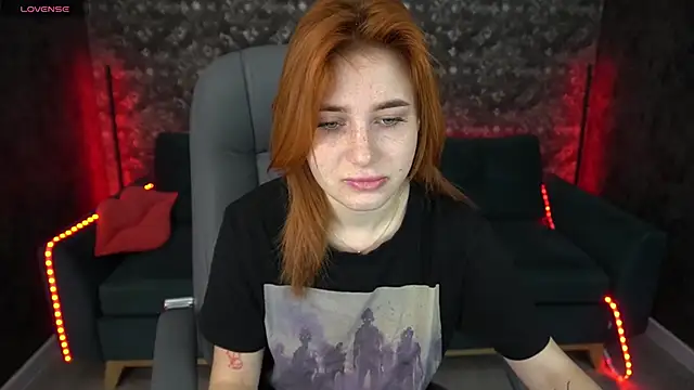 EmilyFoxxi online show from 01/05/25, 06:56
