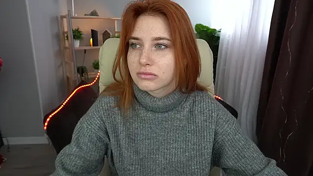 EmilyFoxxi online show from 03/17/25, 06:18