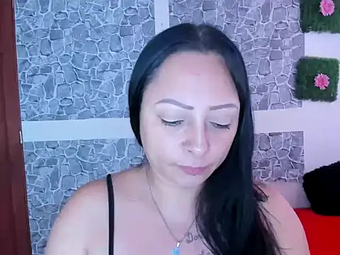 julybravo online show from 10/15/25, 09:59