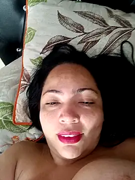NIKOLE1301 online show from 01/05/25, 06:35