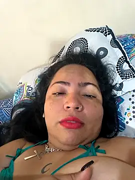 Snapshot of NIKOLE1301 chatting on 10/09/25, 03:54 NIKOLE1301 online show from 10/09/25, 03:54