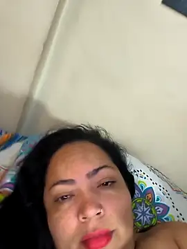 Snapshot of NIKOLE1301 chatting on 10/21/25, 08:53 NIKOLE1301 online show from 10/21/25, 08:53