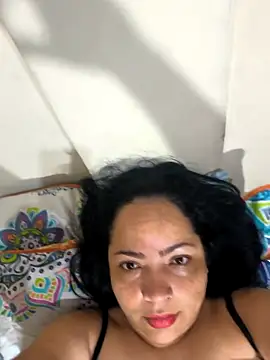 Snapshot of NIKOLE1301 chatting on 11/01/25, 10:45 NIKOLE1301 online show from 11/01/25, 10:45