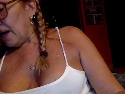 camelia3 online show from 02/01/25, 11:48