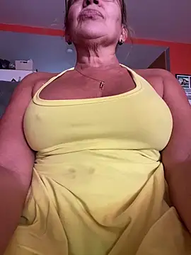 camelia3 online show from 02/11/25, 02:57