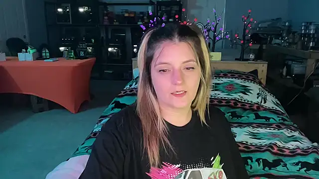 magicsparkles online show from 10/08/25, 03:04