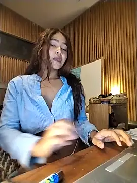 Colombiana219 online show from 06/05/26, 02:51