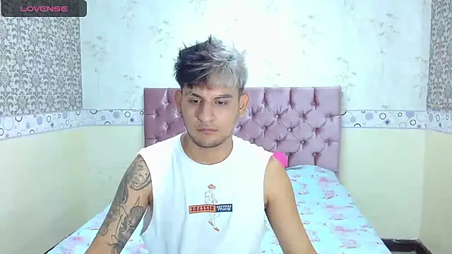 Dona and Carl online show from 12/20/24, 02:52