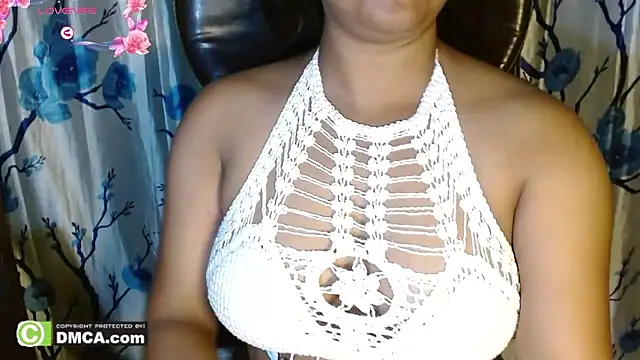 Snapshot of Ria_fun chatting on 01/15/26, 02:54 Ria fun online show from 01/15/26, 02:54