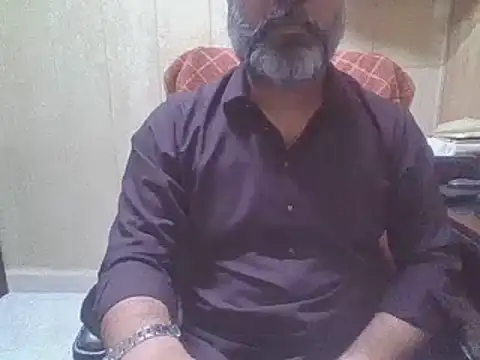hairymaster95 online show from 07/11/26, 04:37