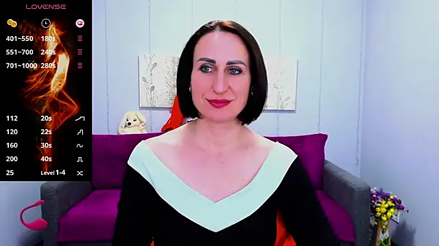 Nia Smithh online show from 02/19/25, 06:10
