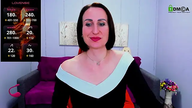 Nia Smithh online show from 03/07/25, 01:07