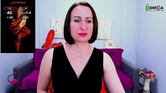 Nia Smithh online show from 03/08/25, 04:50
