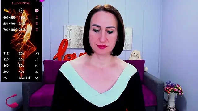 Nia Smithh online show from 03/22/25, 01:19