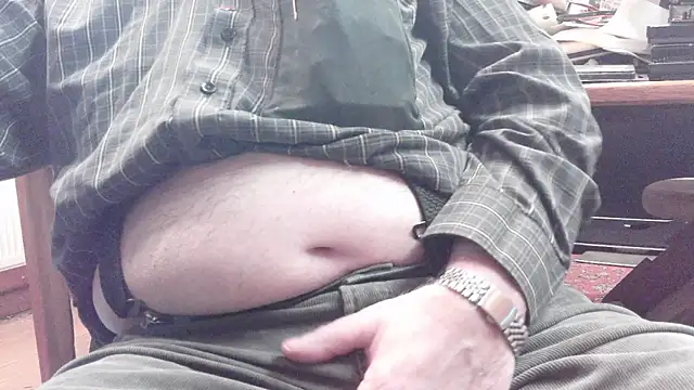 Snapshot of HaraldGermany chatting on 10/05/25, 05:00 HaraldGermany online show from 10/05/25, 05:00