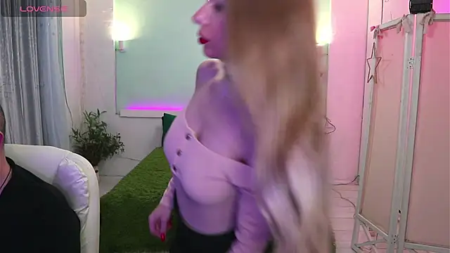 Snapshot of AlisaAleksandr chatting on 02/23/26, 07:11 AlisaAleksandr online show from 02/23/26, 07:11