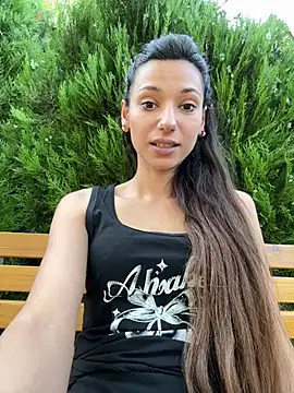  MiaQueen  online show from 06/28/26, 03:51