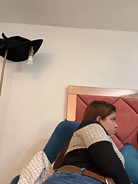 Snapshot of nurse_becky chatting on 10/23/25, 08:18 nurse becky online show from 10/23/25, 08:18