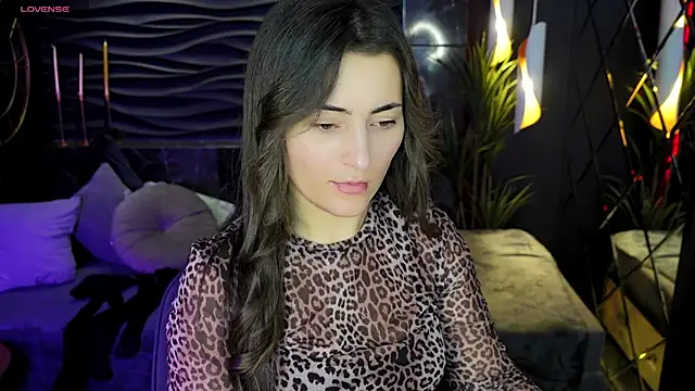 KylieMellow online show from 12/30/24, 08:32