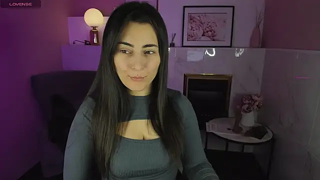 KylieMellow online show from 01/11/25, 08:43