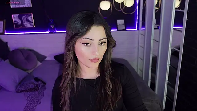 KylieMellow online show from 01/15/25, 07:44