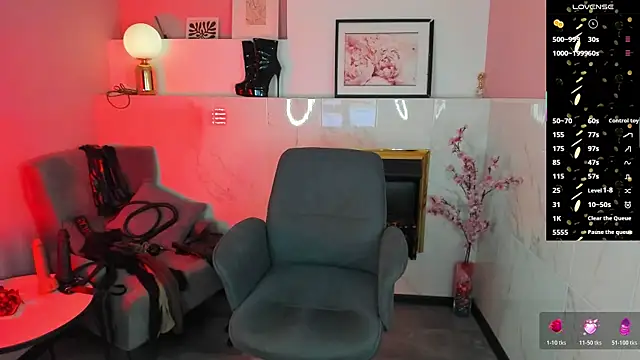 KylieMellow online show from 12/15/25, 05:34