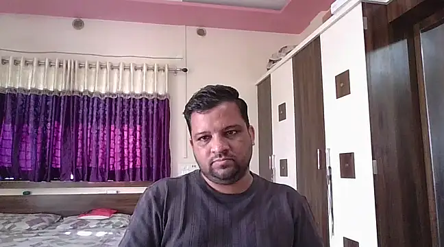 dhruv love online show from 02/21/25, 04:07