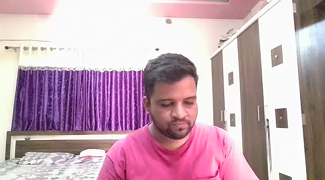 dhruv love online show from 02/22/25, 11:24