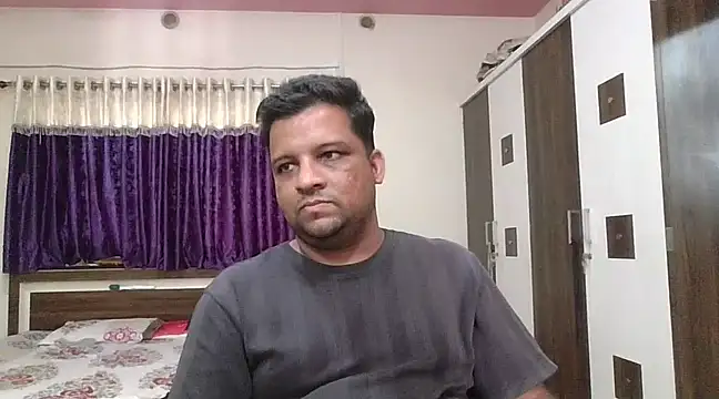 dhruv love online show from 03/17/25, 11:10