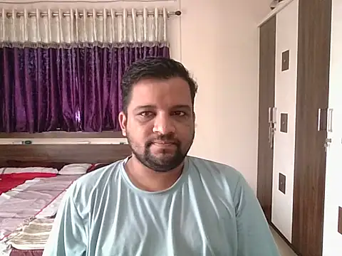 dhruv love online show from 09/17/25, 04:14