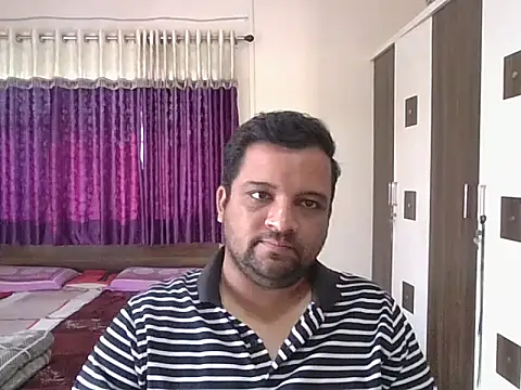 Snapshot of dhruv_love chatting on 02/09/26, 04:16 dhruv love online show from 02/09/26, 04:16