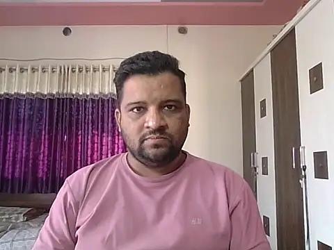 Snapshot of dhruv_love chatting on 03/02/26, 04:14 dhruv love online show from 03/02/26, 04:14